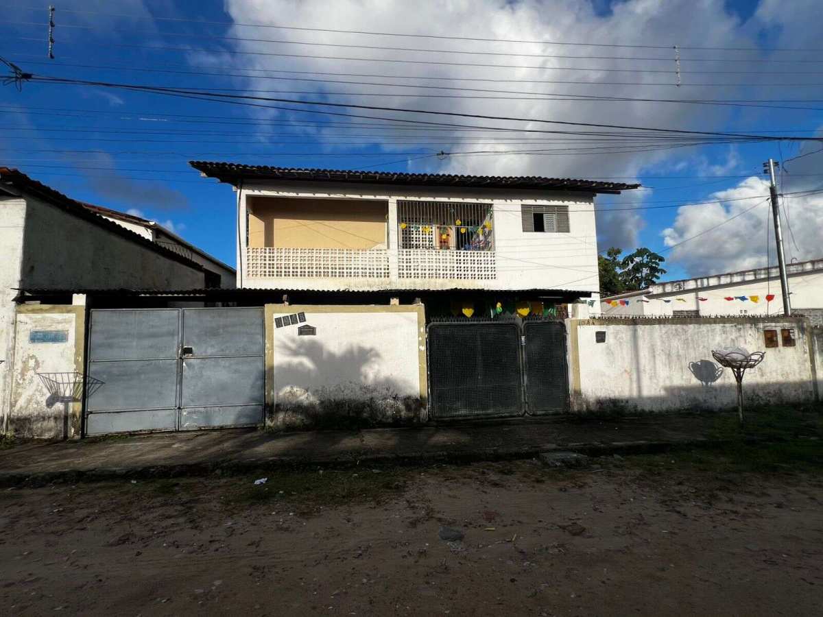 Casa à venda em João Pessoa, João Paulo II, com 6 quartos, 160m² - PARAÍBA IMOBILIÁRIA