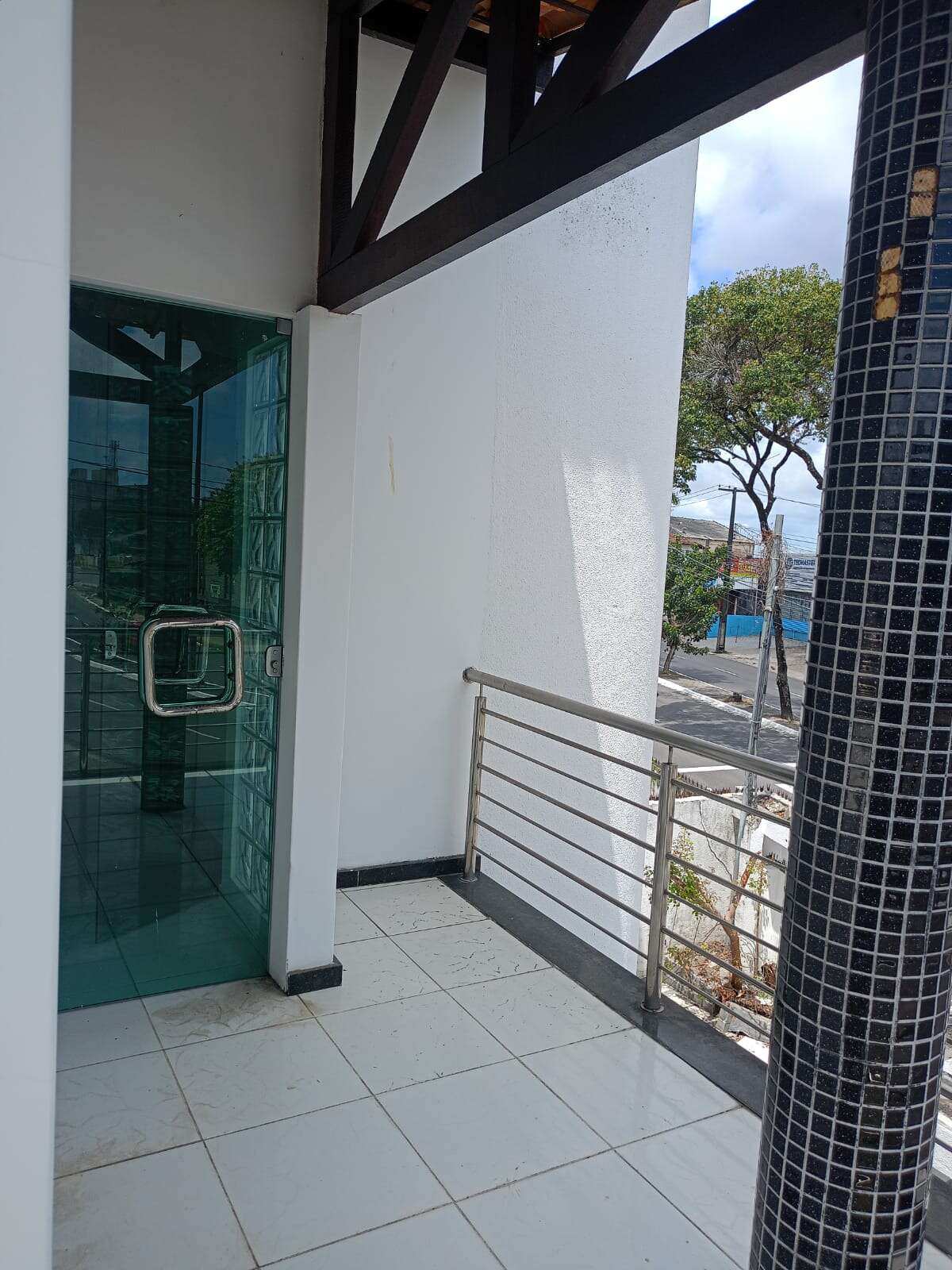  - Casa à venda em João Pessoa, Cruz das Armas, com 5 quartos, 290m²