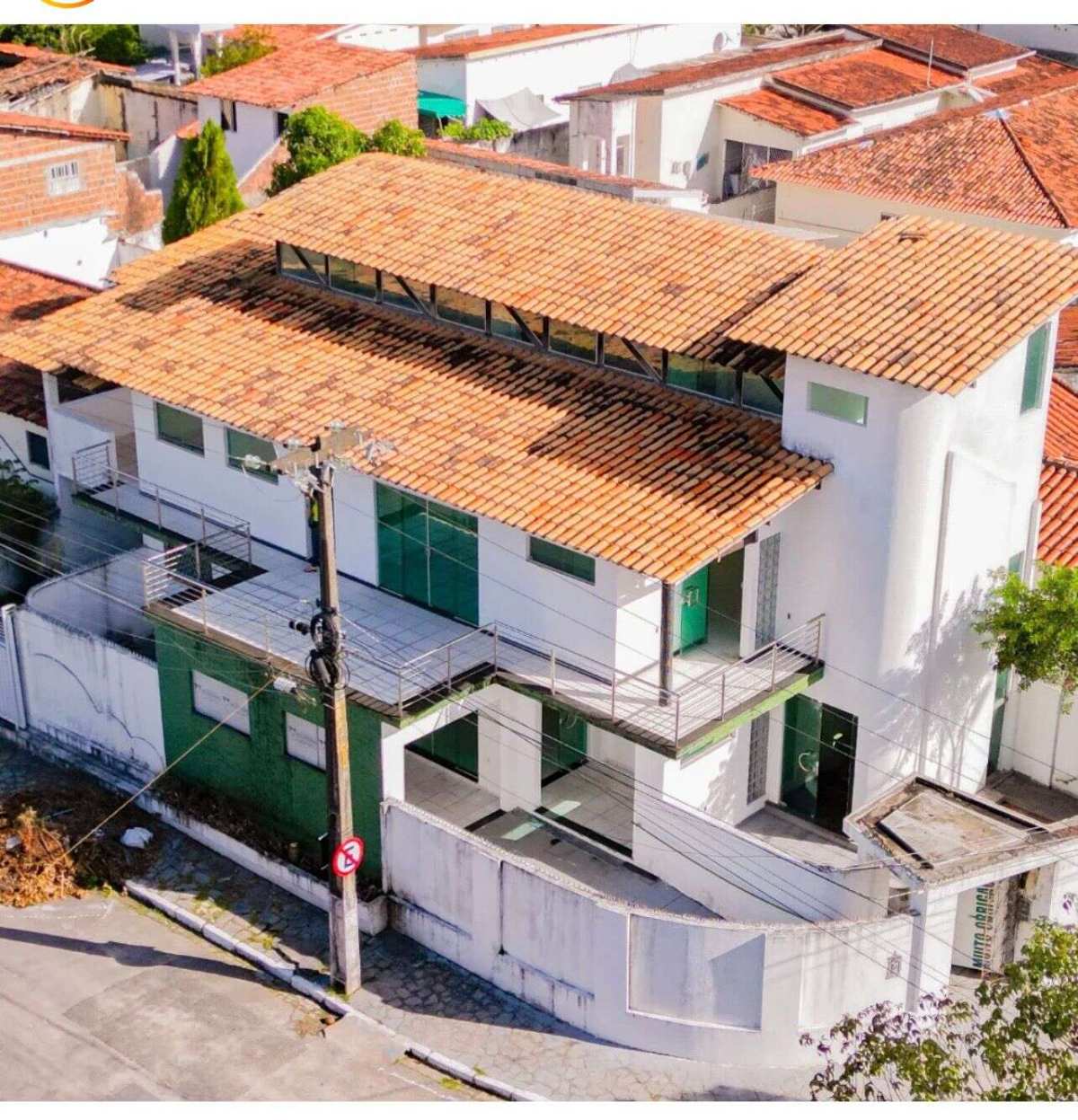 Casa à venda em João Pessoa, Cruz das Armas, com 5 quartos, 290m² - PARAÍBA IMOBILIÁRIA